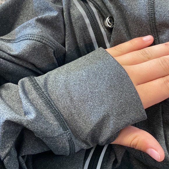 Lululemon zip up jacket - Picture 3 of 3